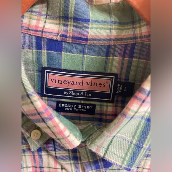 Vineyard Vines Dress shirt - Picture 2 of 2